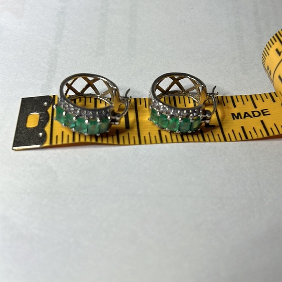 Emerald and diamonds hoop earrings in sterling silver 925 - Picture 6 of 6